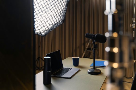 Pourquoi louer un studio professionnel plutôt que tourner chez soi ?